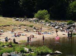 R&eacute;sultat de recherche d'images pour "baignade goudet"